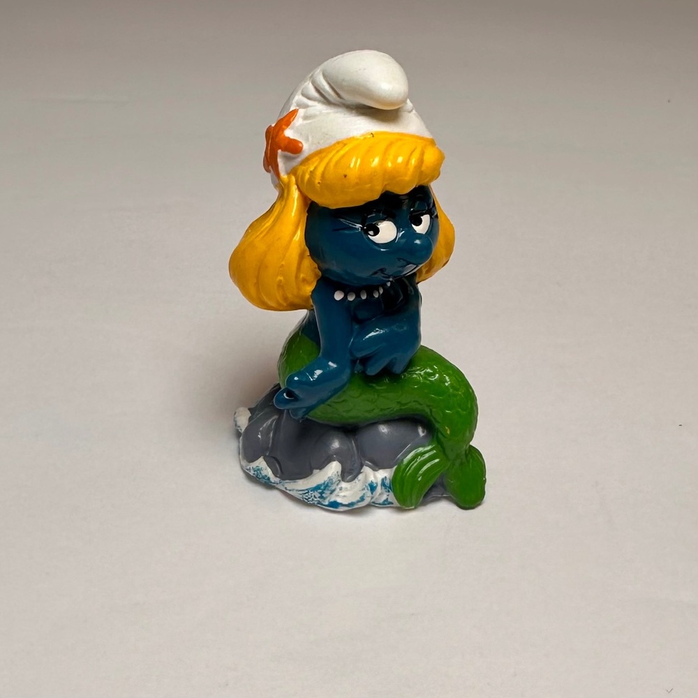 Vintage Mermaid Smurfette Figurine 1981 Schleich Peyo Made in Hong Kong Smurfs